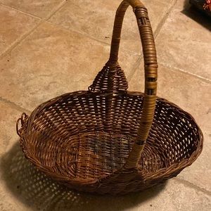 bogota straw basket size medium